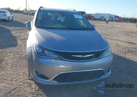 2020 Chrysler Pacifica Touring L из США, поврежденный, VIN 2C4RC1BG1LR271643